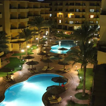 Pool View Apartment At British Resort - Unit 02